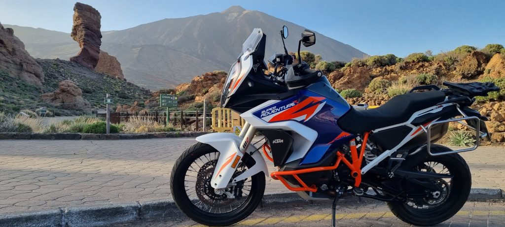 Ktm 1290 Super Adventure 2023 test Tenerife. Motorcycle Rental Tenerife